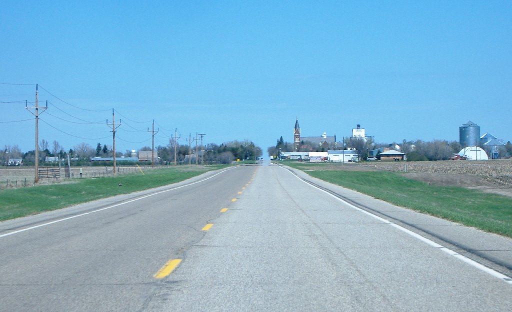 Approaching Hoven, South Dakota, Ватертаун