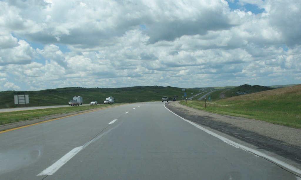 I-90 west of Oacoma, Ватертаун