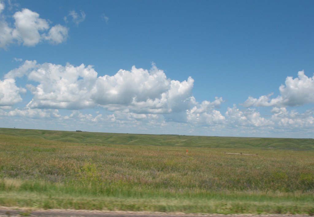 South Dakota prairie off 90, Ватертаун