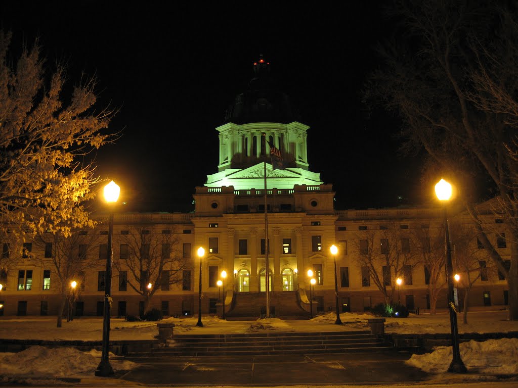 South Dakota Capitol Building in Pierre, SD, Пирр
