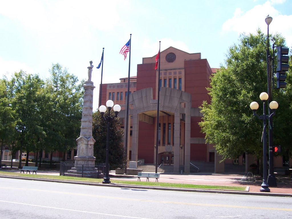 Anderson County Courthouse & CSA Memorial - Anderson, SC, Андерсон