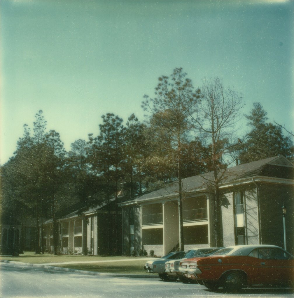 Granby Oaks, Feb 1974, Колумбиа