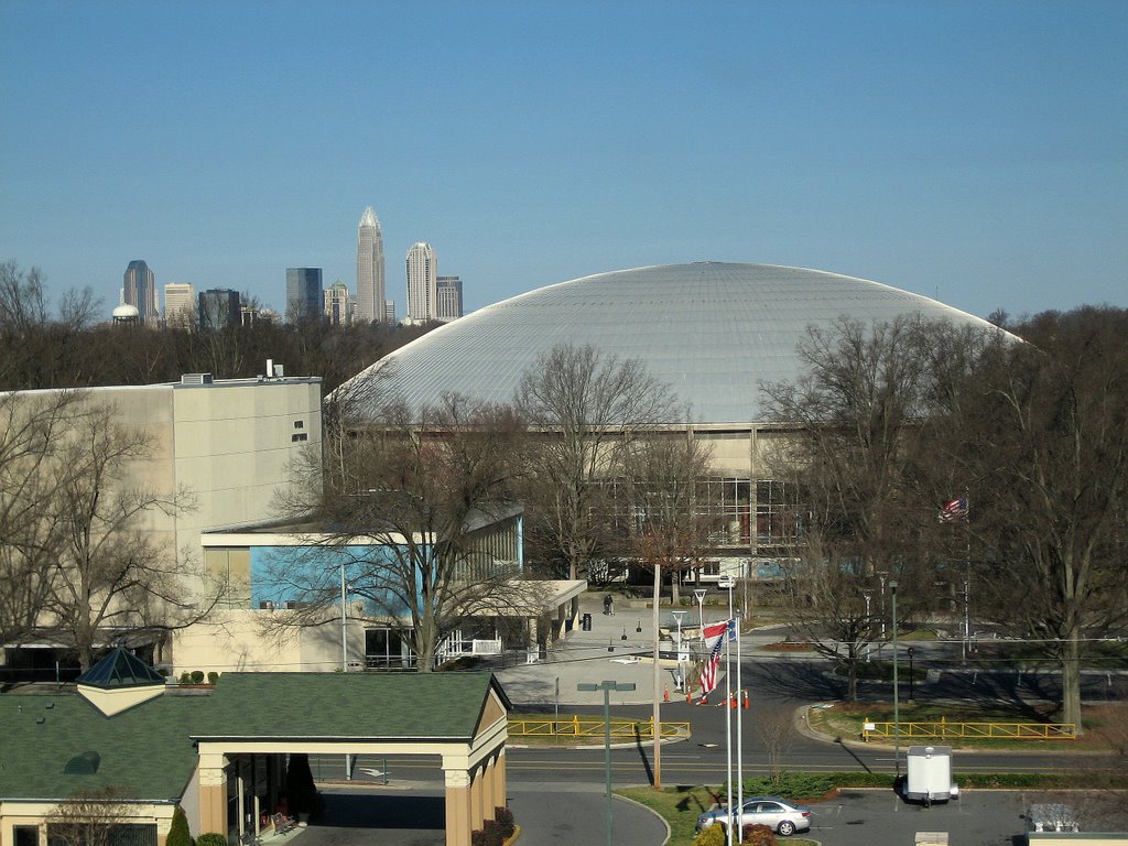 Independence arena, Charlotte, North Carolina, Пайнридж
