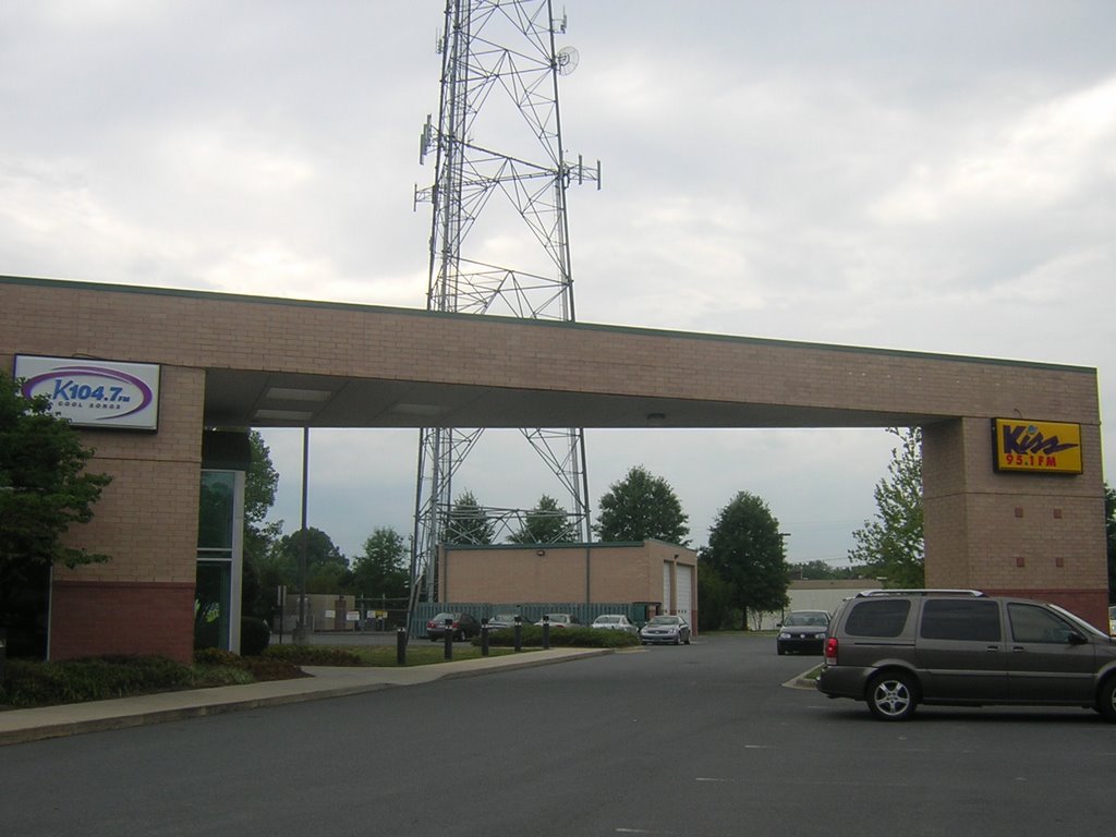 CBS Radio Building, Пайнридж