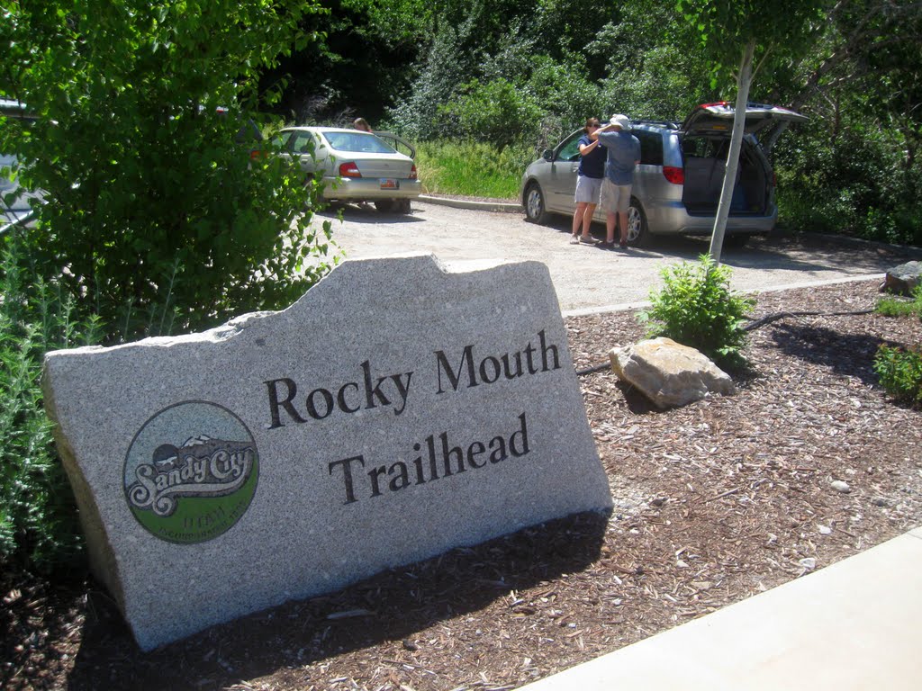 Rocky Mouth Trailhead | DyeClan.com, Гранит-Парк