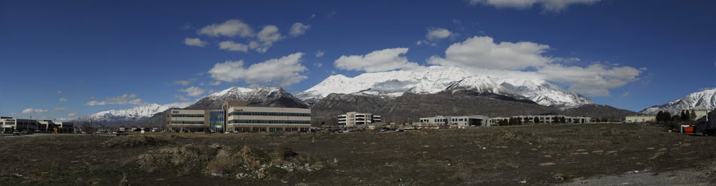 Mountain panorama in Lindon Utah, Линдон