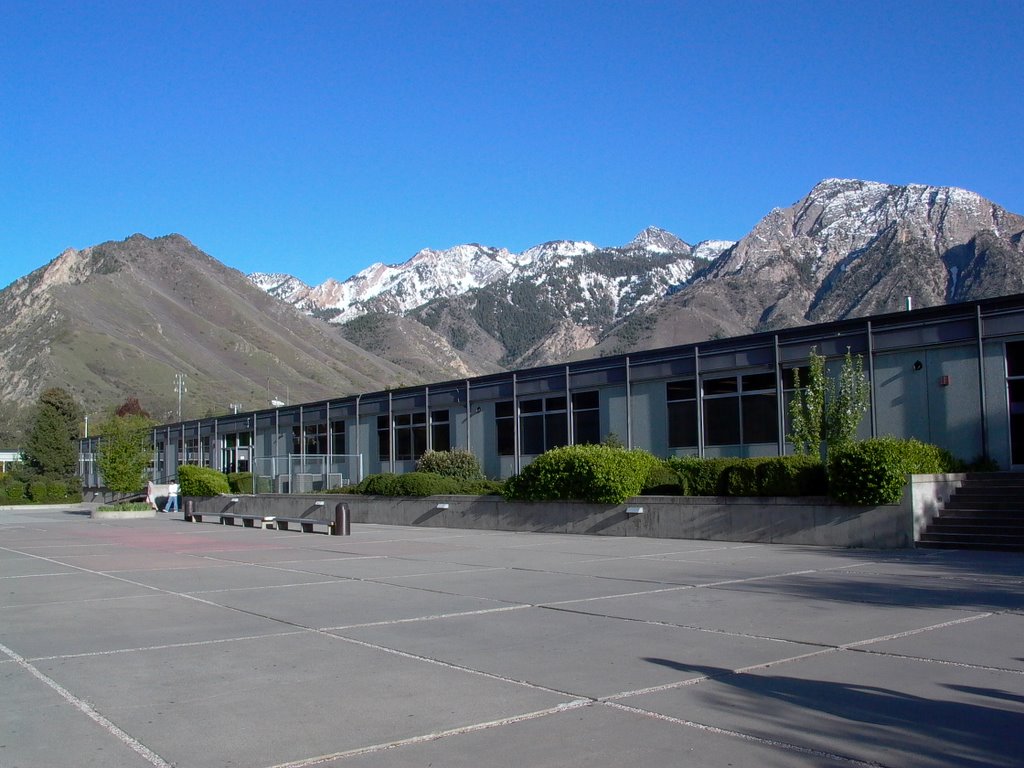 The Quad, Skyline High School, Salt Lake City, Utah, Маунт-Олимпус