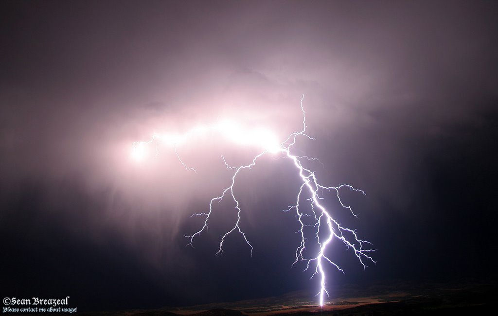 Lightning near Mount Pleasant, Моунт-Плисант