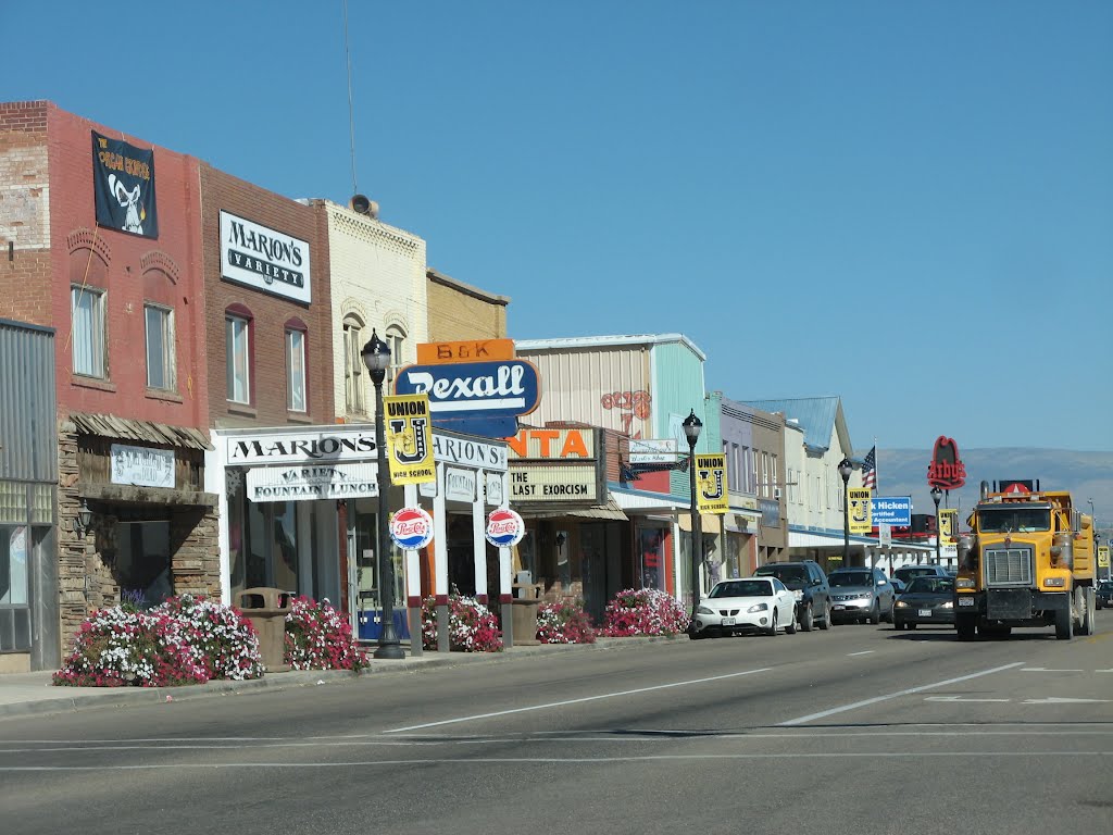 main street (N. 200 E.), Roosevelt, Utah, Русвельт