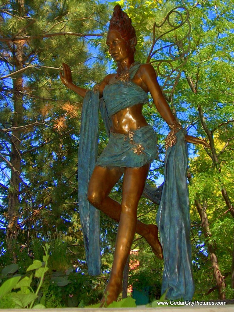 Fairy Statue, Седар-Сити