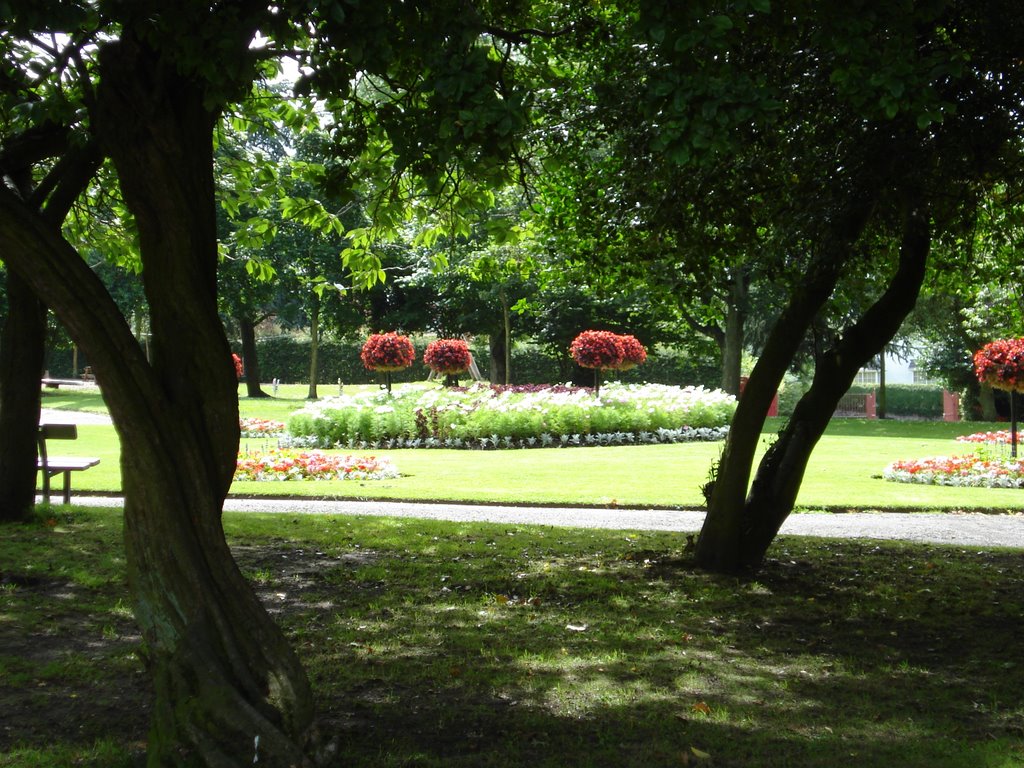 Dukinfield Park, Аштон-андер-Лин
