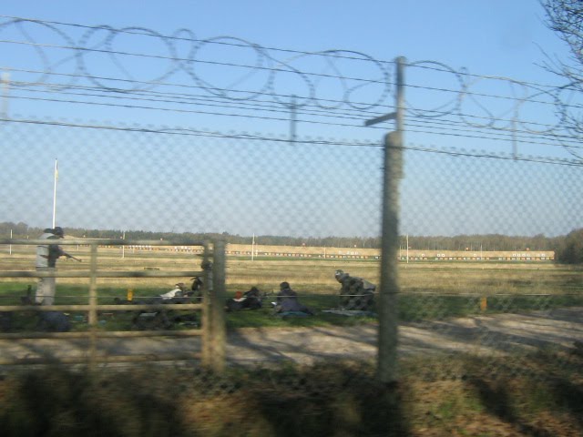 The Century Ranges, by seeing it behind the wireless fence, Басингсток