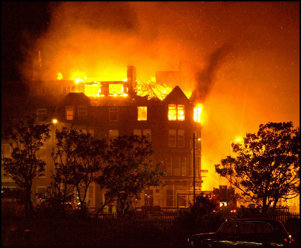 GRAND HOTEL 28TH JULY 2009 AT 1.30 AM....ALL SAFE, Блэкпул
