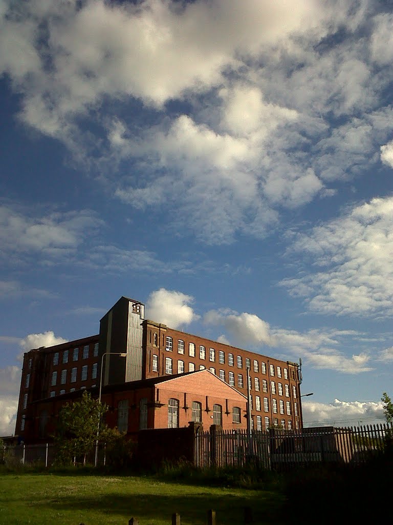 Factory..., Болтон