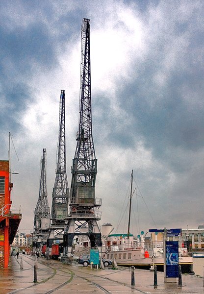 Dockside Cranes, Бристоль