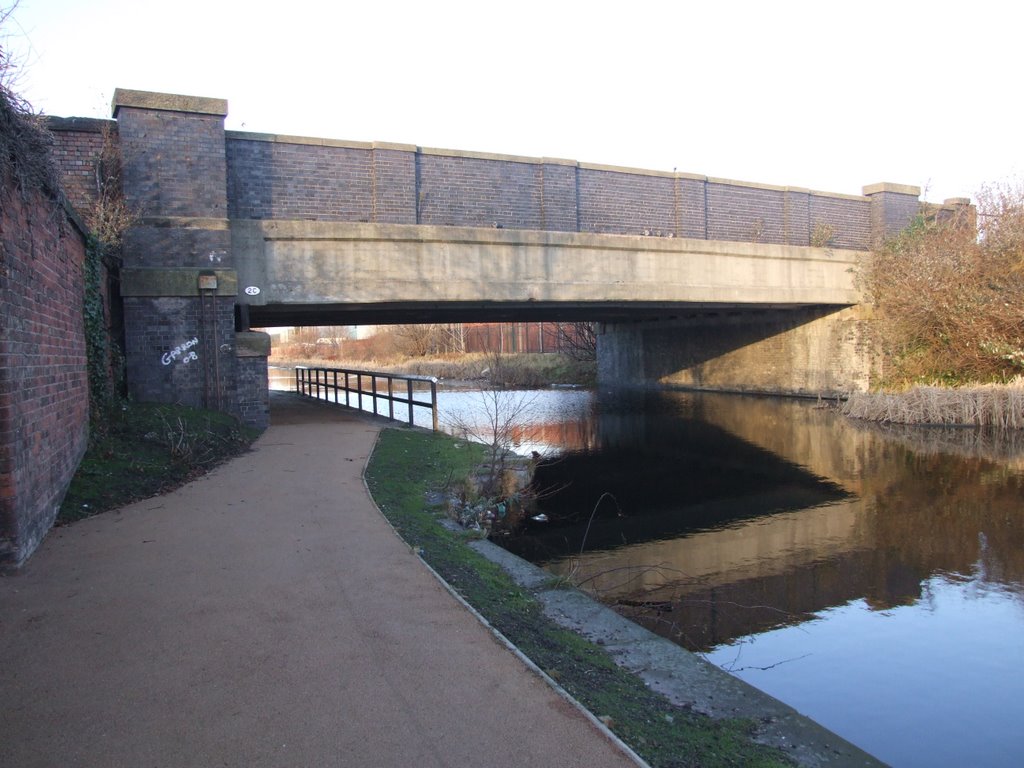 Bridge No 2C Taking Marsh Lane Over The Leeds & Liverpool Canal., Бутл