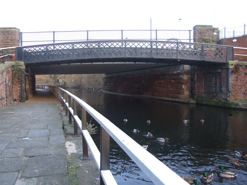 Bridge  No 2A Taking Stanley Road Over The Leeds & Liverpool Canal (in background), Turnover Bridge No 2 (in foreground)., Бутл