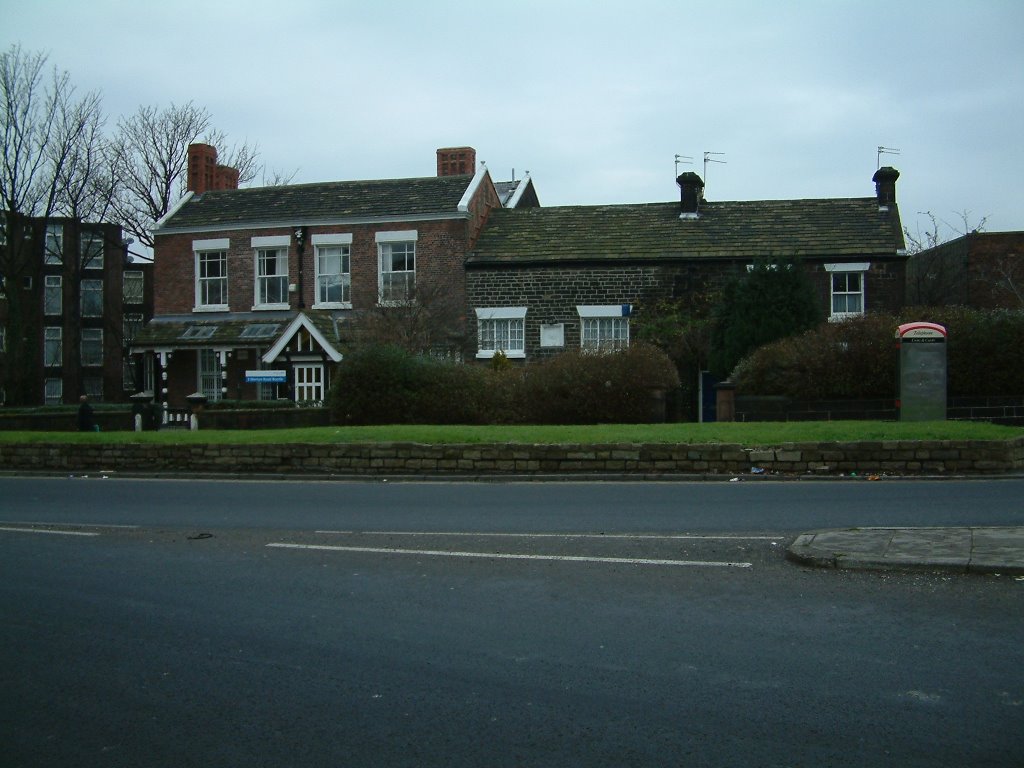 The Oldest House in Bootle, Бутл