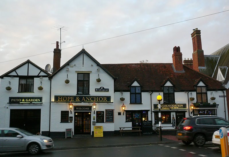 The Hope & Anchor Pub in Wokingham, Вокингем
