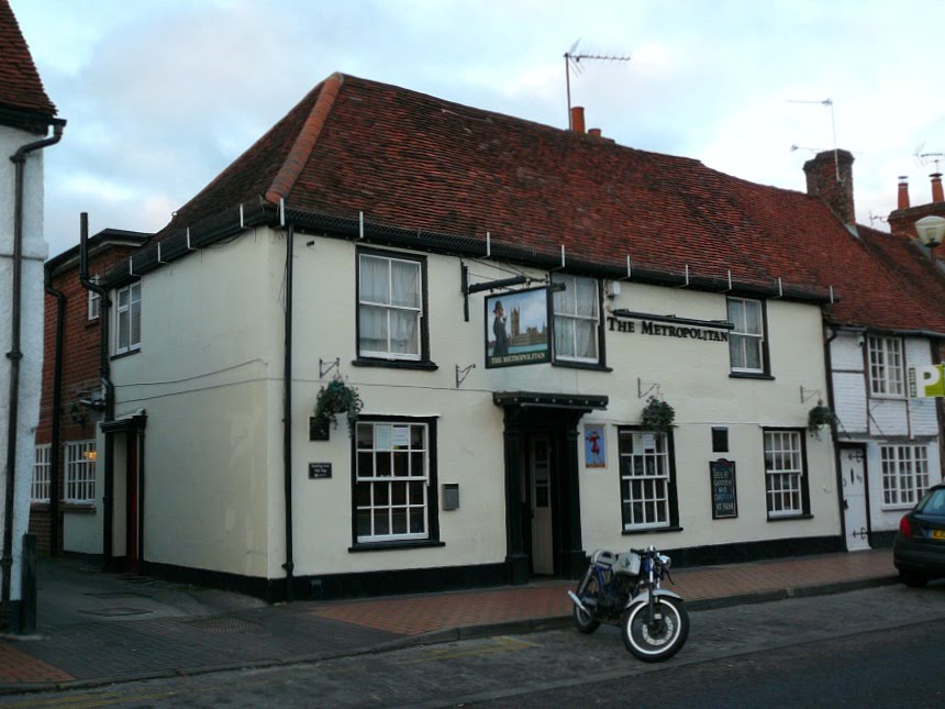 The Metropolitan Pub in Wokingham, Вокингем