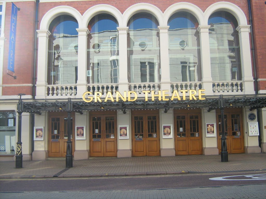 The Wolverhampton Grand Theatre, Lichfield Street, Wolverhampton, England, Вулвергемптон