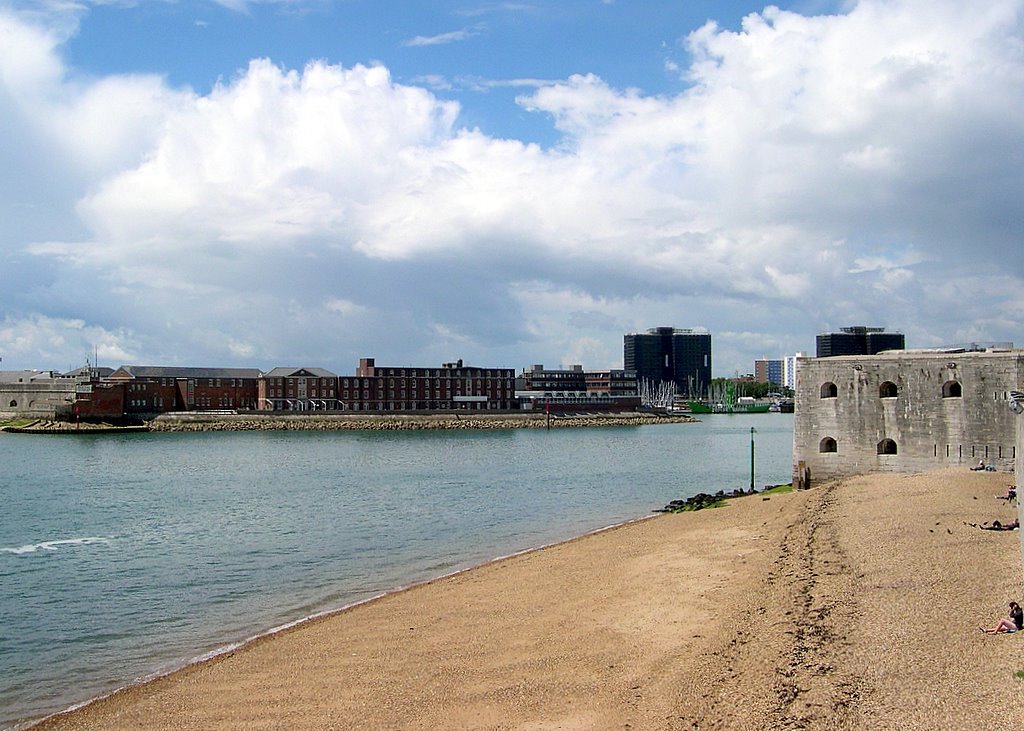The beach of Portsmouth, Госпорт