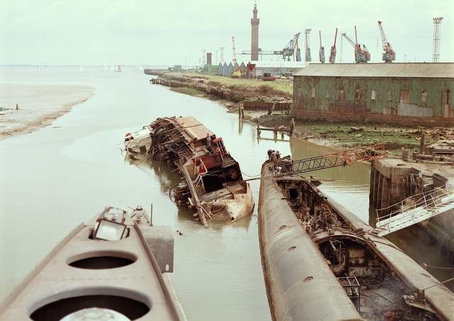 Submarines Being Dismantled, Гримсби