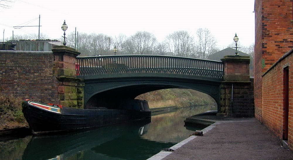The bridge at the Black Country Museum, Дадли