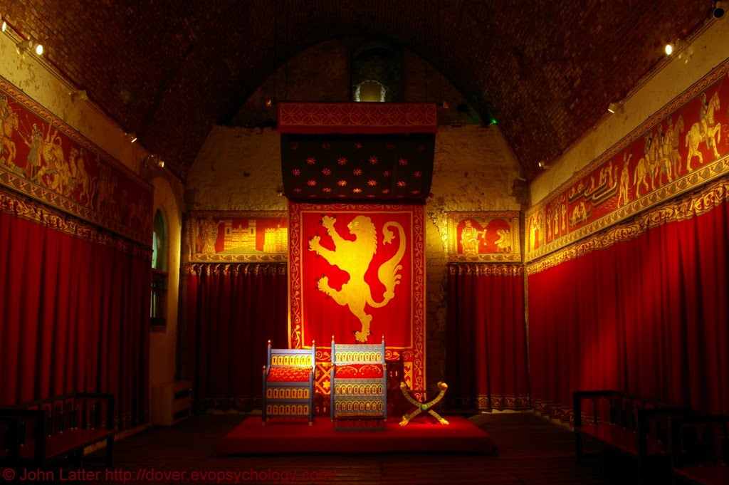 Henry II Throne, Kings Hall, Great Tower Royal Palace, Dover Castle, Kent, UK, Дувр