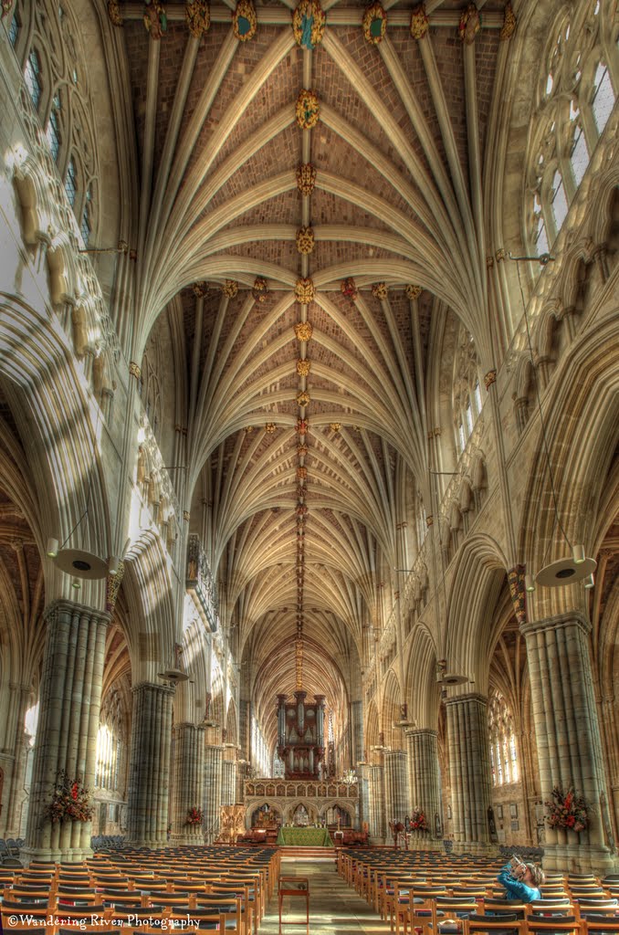 Inside Exeter Cathedral, Ексетер