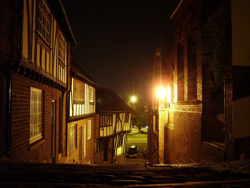 Exeter at night, Ексетер