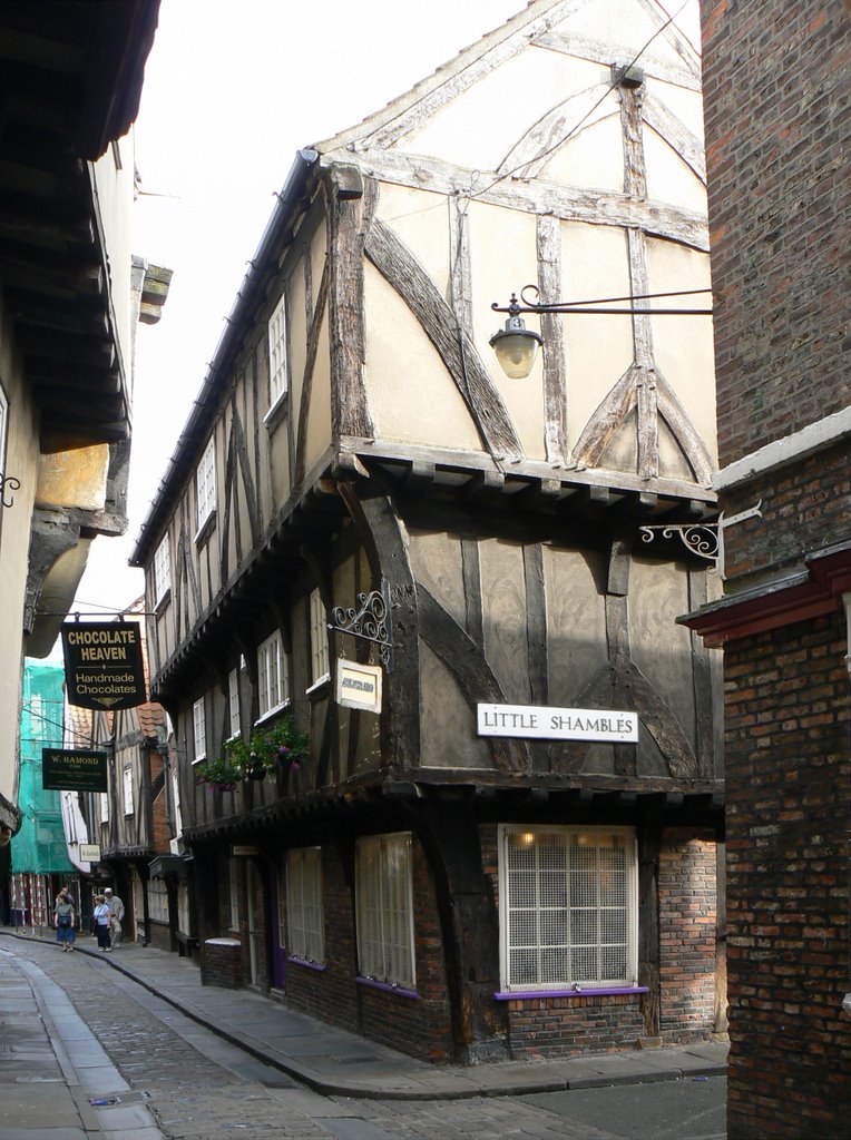 York -The Shambles medieval street, Йорк