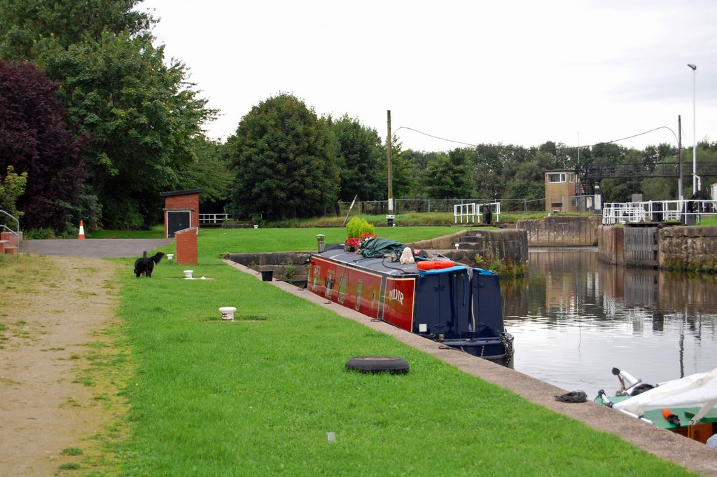 Barge on The Calder, Кастлфорд