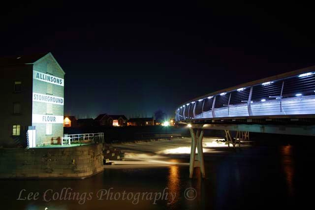Castleford Bridge at night 2, Кастлфорд