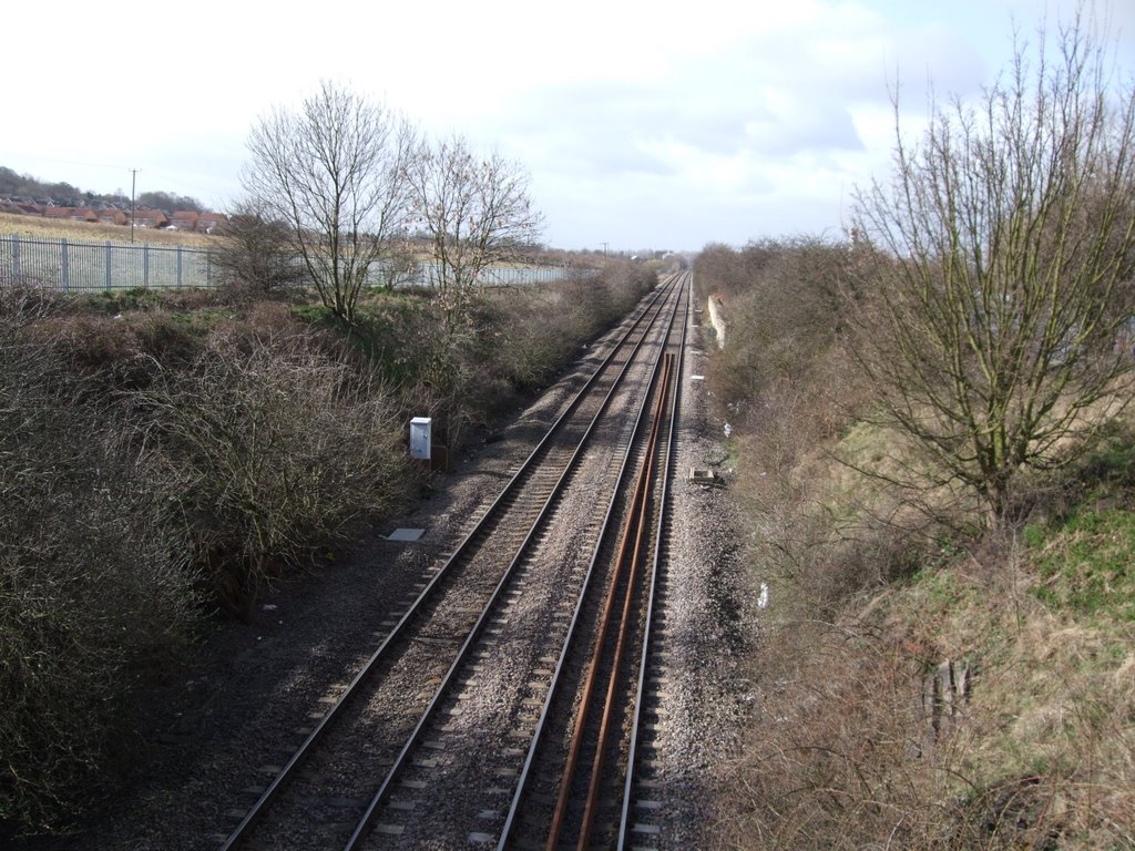 Wheldon Road on the rail bridge, Кастлфорд