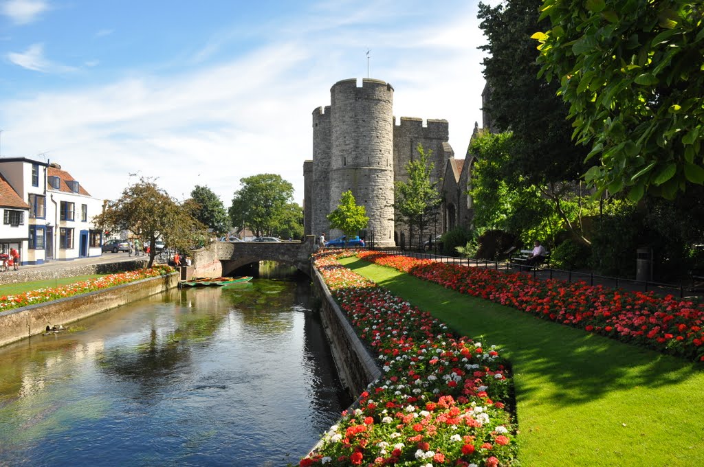 River Stour into Canterbury.[westgate towers], Кентербери