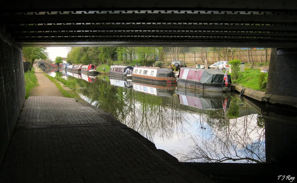 Coventry Canal-looking Towards Swan Lane Wharf, Ковентри