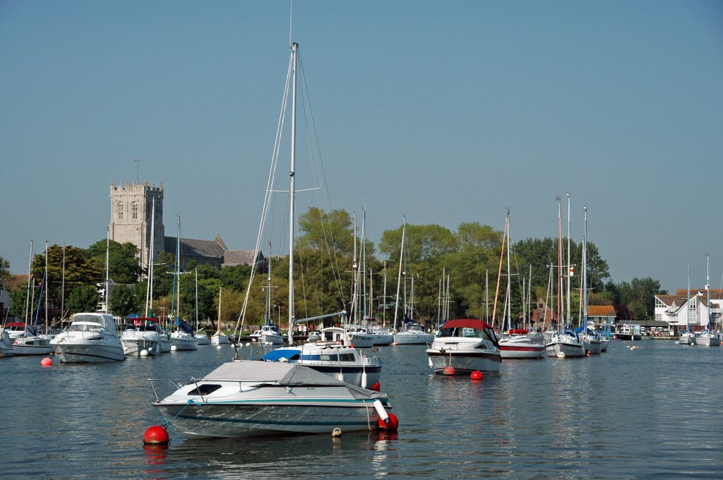 Moorings on the Stour at Christchurch, Кристчерч