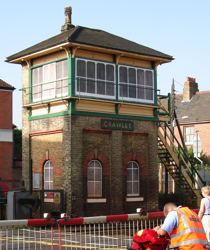 Crawley, railway signal box, Кроули