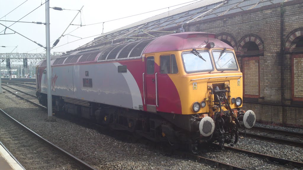 Class 57 - International Rescue "Parker" at Crewe Station, Крю