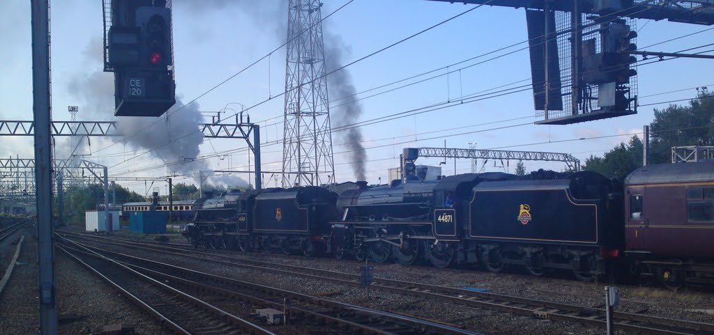 Black five 45407 & 44871 at Crewe, Крю