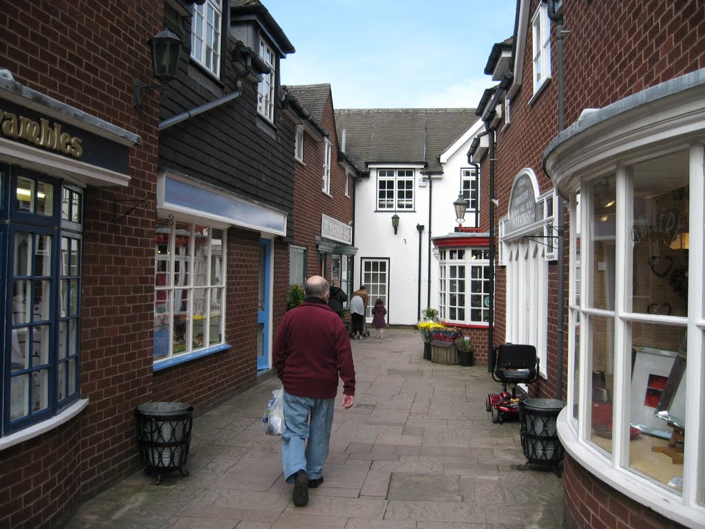 Tudor Row Shops, Личфилд