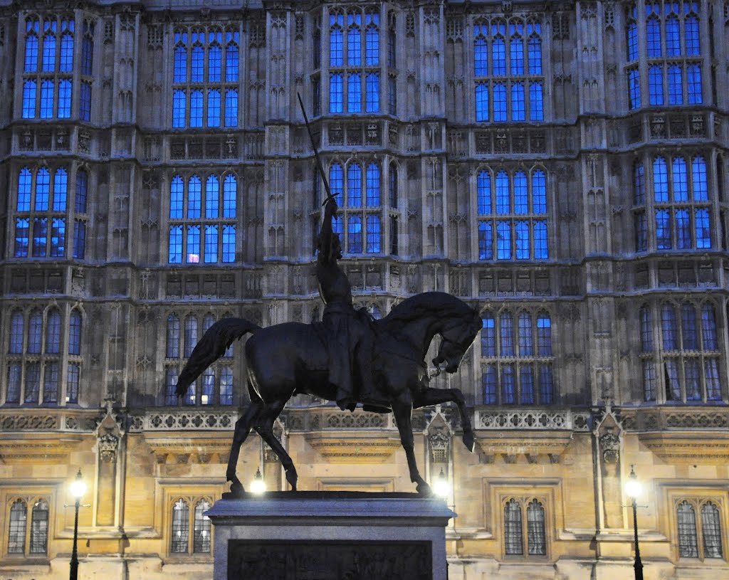 Richard the Lionheart Statue & Houses of Parliament; London * Olympist ©, Лондон