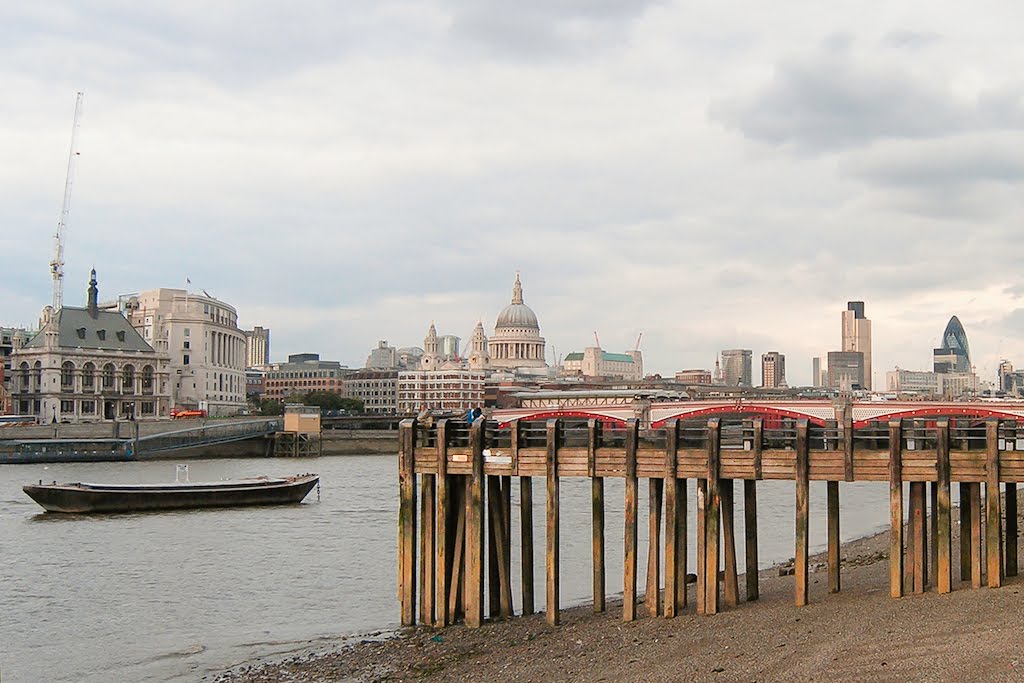 River Thames - South Bank (photo by Pavel Culek), Лондон
