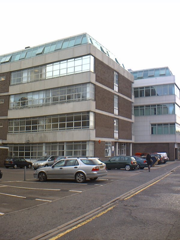 University of Bedfordshire (business school), Лутон