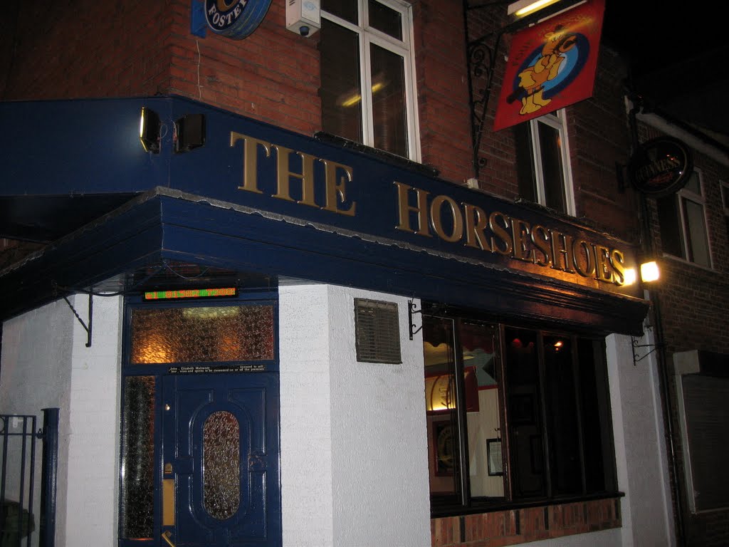 Four Horseshoes Pub, Лутон