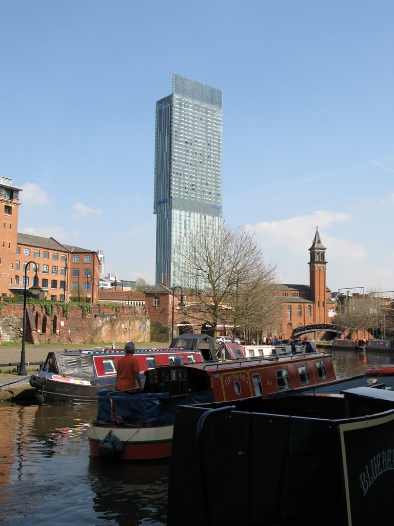 Beetham Tower from Bridgewater canal basin Manchester UK., Манчестер