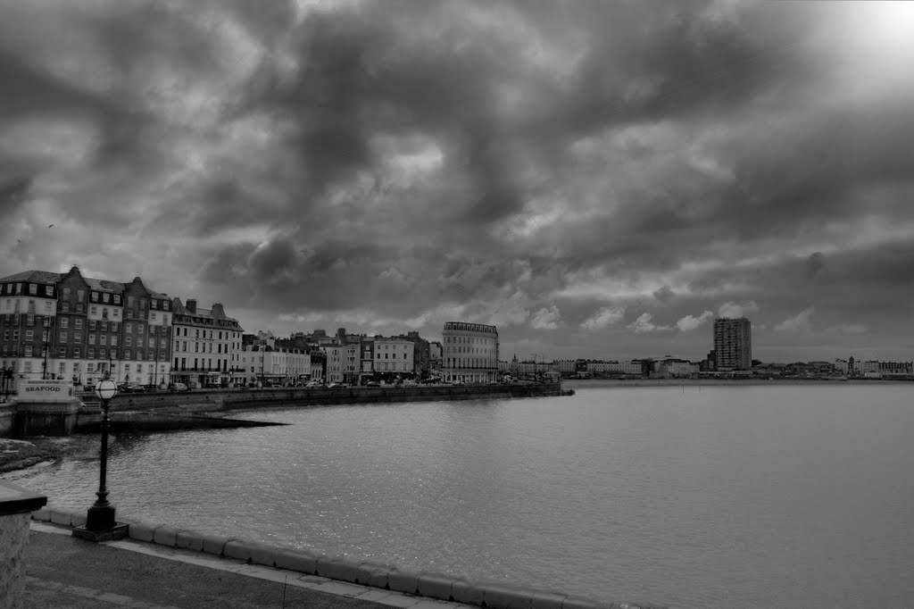 Storm brewing over Margate, Маргейт