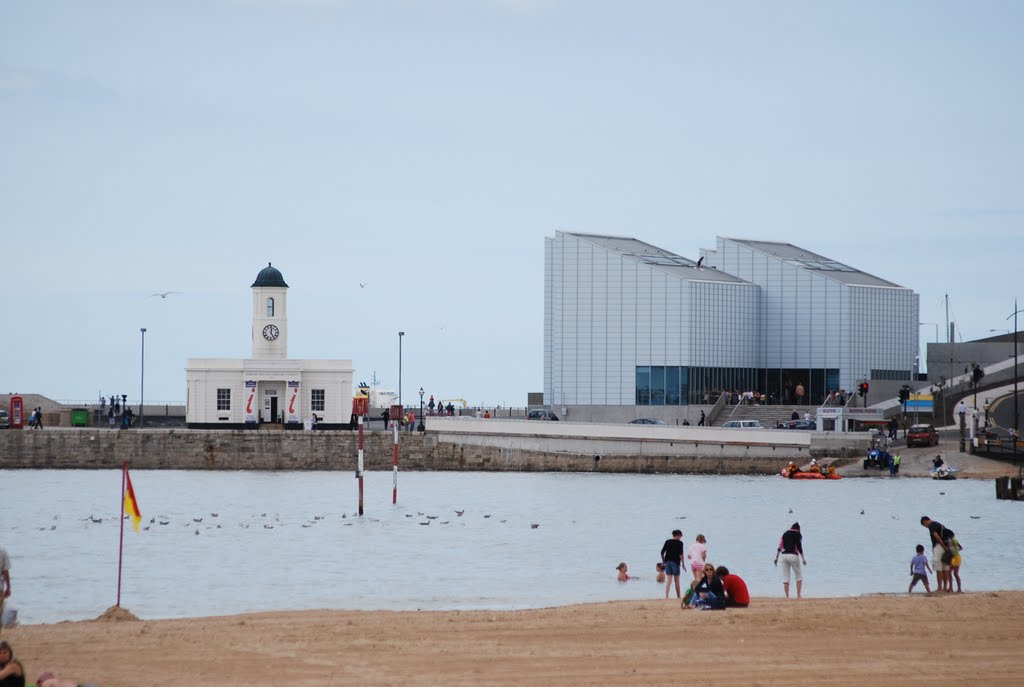 Turner Contemporary gallery & Margate Harbour, Маргейт