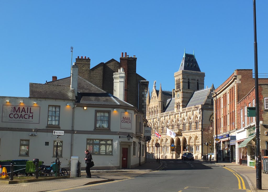 Northampton view from Derngate to the Guildhall., Нортгемптон